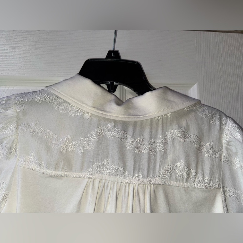 Anthropologie Vanessa Virginia White Embroidered Peasant Blouse Brown Buttons - Picture 6 of 7